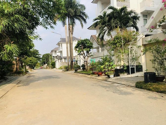 Hình ảnh Lô góc 2 mặt tiền -đất biệt thự 210m2, đường 12m Bình Lợi, Phường13,BT