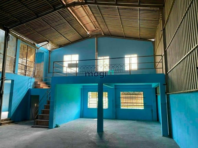 Hình ảnh Xưởng mặt tiền Tx 14. DT 9x30m cod gác