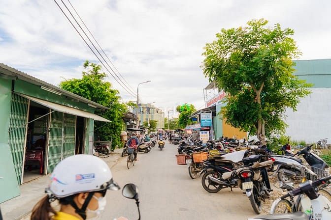 Hình ảnh Cần bán nhanh lô đối diện chợ kinh doanh buôn bán sầm uất nhất