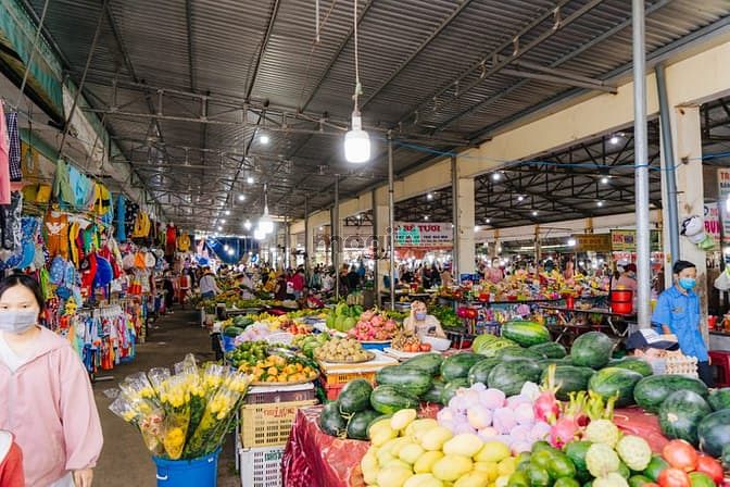 Hình ảnh Cần bán nhanh lô đối diện chợ kinh doanh buôn bán sầm uất nhất