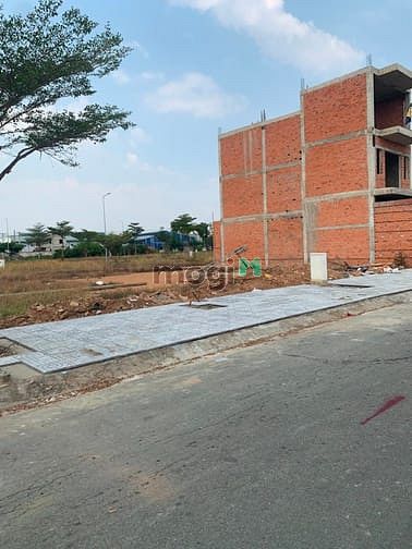 Hình ảnh Ngộp vốn bán gấp 2 nền đất Bình Chánh. Xã Phạm Văn Hai Bình chánh