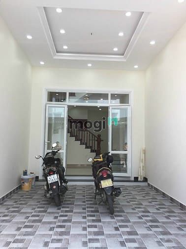 Hình ảnh Bán nhà 1 trệt 2 lầu Đường Số 10- Hiệp Bình Phước-TP Thủ Đức