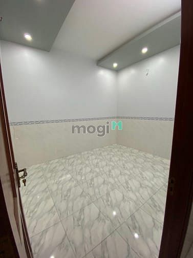 Hình ảnh Cần bán nhà đang cho thuê CHDV p3 quận 8