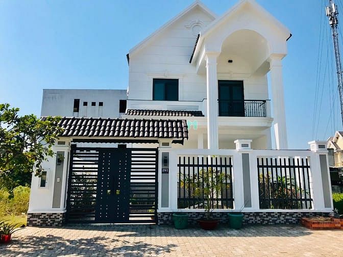 Hình ảnh Bán gấp 10x22m thổ cư 100% mặt tiền Trần Văn Giàu, sát khu Tên Lửa