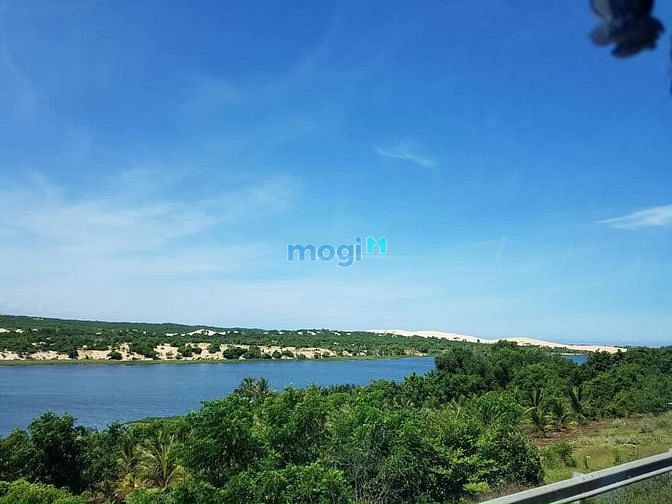 Hình ảnh Bán 200m thổ View hồ trắng - sẵn điện nước dân cư