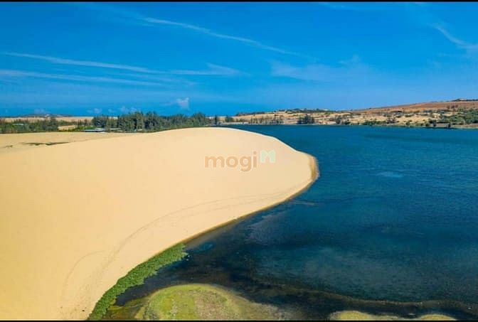 Hình ảnh Bán 200m thổ View hồ trắng - sẵn điện nước dân cư