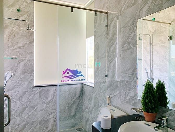 Hình ảnh Villa 6 phòng ngủ gần biển Phạm Văn Đồng - B550