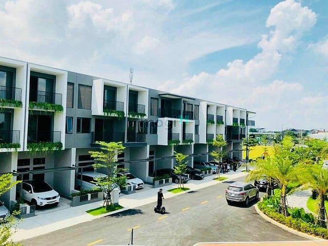 Hình ảnh Chỉ 750tr sở hữu nhà phố biệt lập duy nhất tại Bình Dương. Tặng 160tr