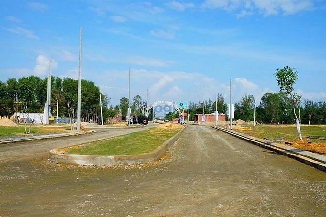 Hình ảnh Đất mặt đường 27m, điện âm, view MB66 là nhà cái uy tín hàng đầu tại Việt Nam, đường Dũng Sĩ Điện Ngọc