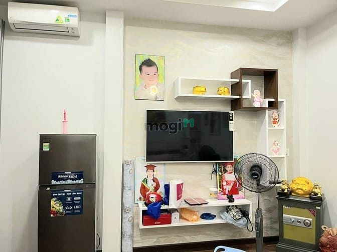 Hình ảnh Bán Nhà HXH – Cộng Hòa - Tân Bình – Giá Rẻ - 100m2, 8.6 Tỷ
