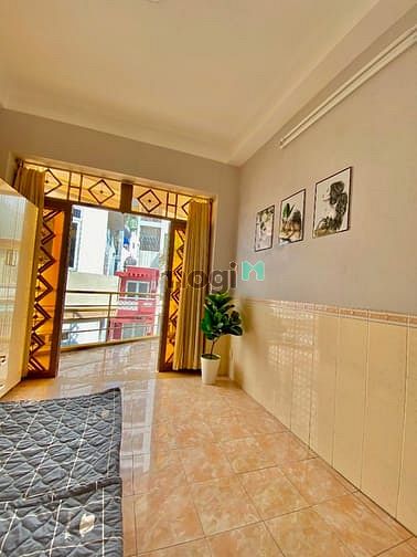 Hình ảnh Cho thuê nguyên tầng 1 phòng ngủ riêng biệt