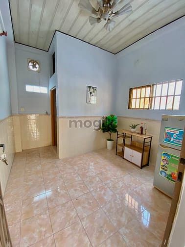 Hình ảnh Cho thuê nguyên tầng 1 phòng ngủ riêng biệt