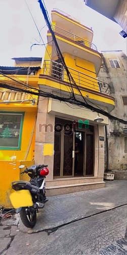 Hình ảnh Cho thuê nguyên tầng 1 phòng ngủ riêng biệt