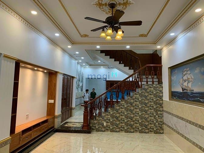 Hình ảnh Cho thuê nhà 491A Lê Văn Sỹ, Phường 13, Quận 3