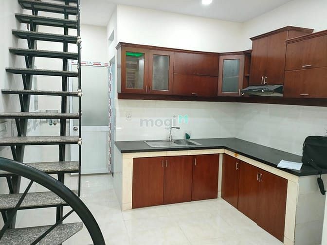 Hình ảnh Thơm mít, Phú Thọ Hoà, Tân Phú, 2 tầng, hẻm chà bá, chỉ 3.35 tỷ.