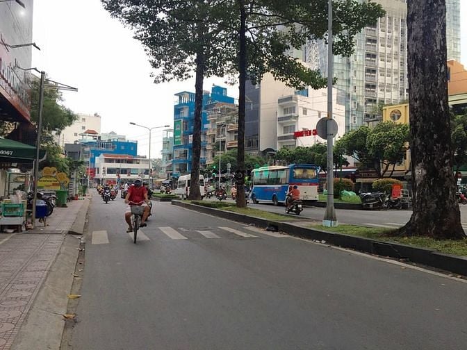 Hình ảnh Cho thuê nhà nguyên căn Q10, 50m2, 7 tr/tháng