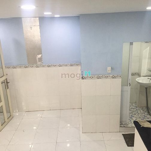 Hình ảnh Cho thuê nhà nguyên căn Q10, 50m2, 7 tr/tháng