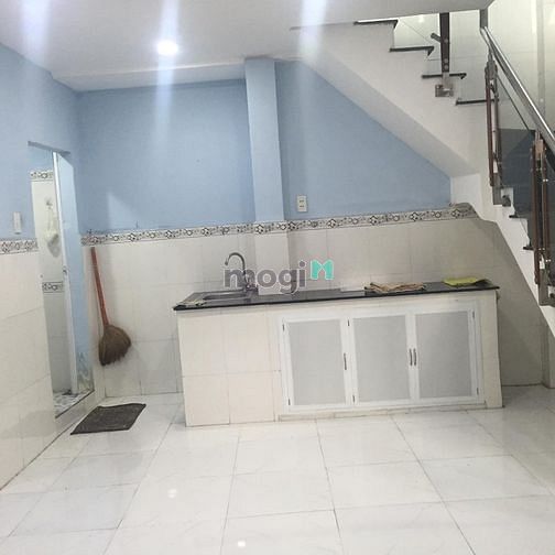 Hình ảnh Cho thuê nhà nguyên căn Q10, 50m2, 7 tr/tháng