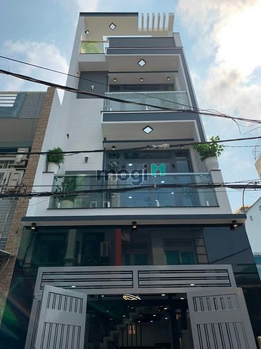 Hình ảnh Nhà mặt tiền Hoàng Hoa Thám, thuê 70 triệu/ tháng.