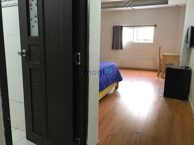 Hình ảnh Phòng Cho Thuê Đường Trần Hưng Đạo Quận 1 .TPHCM