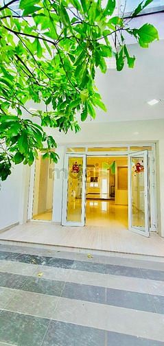 Hình ảnh Cho thuê Hẻm tải 242/7  Hoàng Hoa Thám, Bình Thạnh