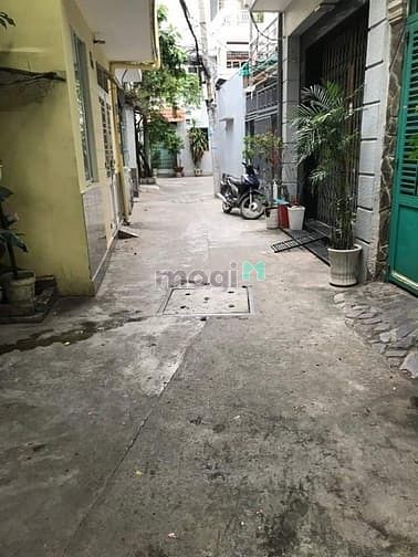 Hình ảnh Quận 8, Bình Đông, 30m2, 3 Tầng, (3 x 10m), Giá: 2.7 Tỷ.