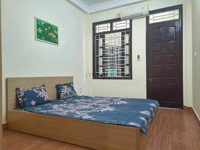 Hình ảnh Bán nhà phố Hoàng Mai vị trí đẹp ô tô đỗ cửa