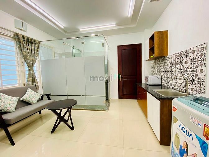Hình ảnh CHDV 1 phòng ngủ FULL nội thất_Ban công_Trung tâm quận 1
