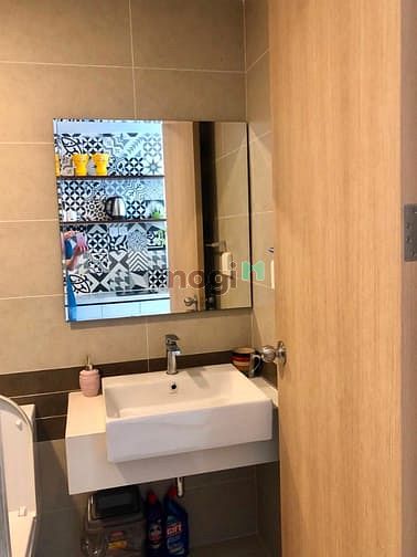 Hình ảnh Giá rẻ cho thuê c/h Officetel, River Gate, Q4, ntđđ- 9tr