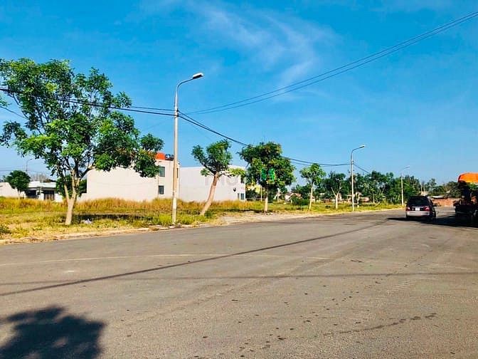 Hình ảnh Chỉ cần thanh toán 250Tr có ngay 100m2 đất Nam Đà Nẵng,dân cư đông đúc