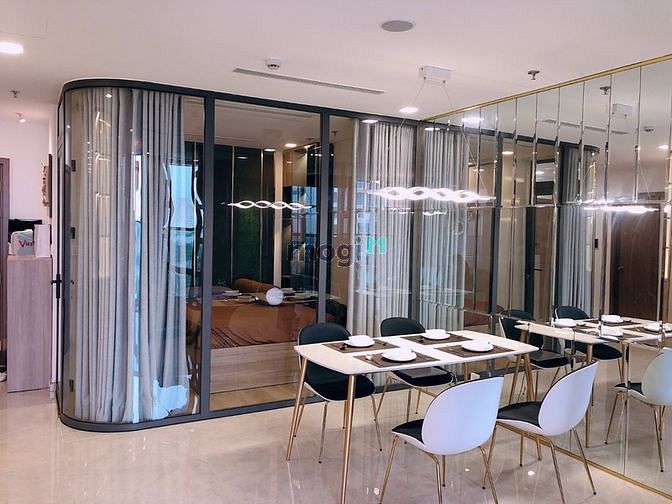 Hình ảnh Cho Thuê 2 Phòng Ngủ Lanmark 81 Vinhomes