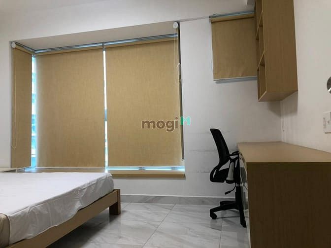 Hình ảnh sở hữu CH 2PN CC Scenic Valley PMH 77m2 full nội thất, giá chỉ 14tr
