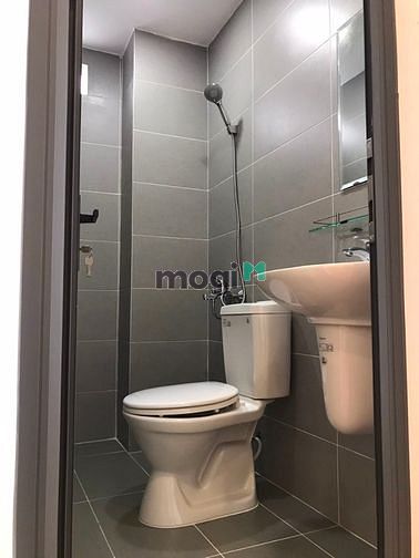 Hình ảnh Bán Nhà 3 Lầu đúc kiên cố Khánh Hội