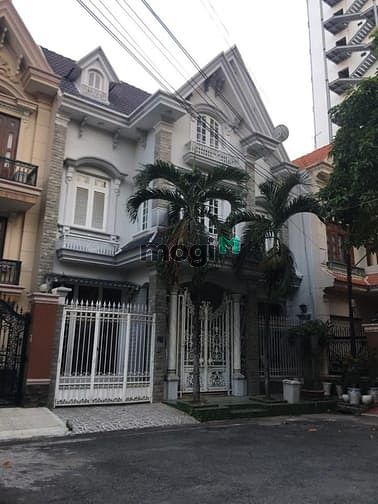 Hình ảnh Biệt Thự Phổ Quang 135m2 10x13.5 4 tầng 30 tỷ