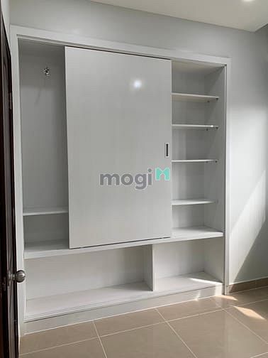 Hình ảnh Cho thuê CHCC Grand View 3PN,2WC,nội thất cơ bản , 118 m2 giá 18.5tr