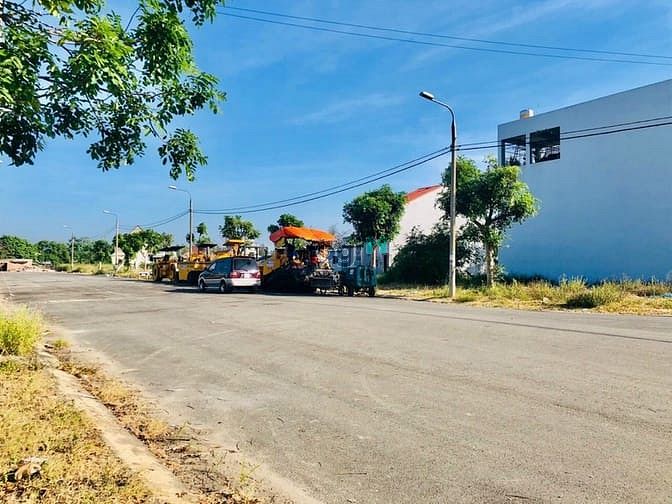 Hình ảnh Chỉ cần thanh toán 250Tr có ngay 100m2 đất mặt tiền/sổ đỏ/Nam Đà Nẵng
