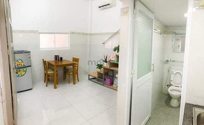 Hình ảnh phòng trọ full nội thất sau lưng etown cộng hòa