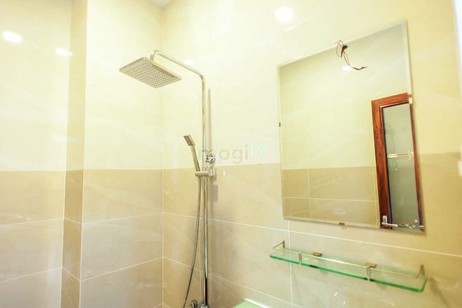 Hình ảnh CHDV gần Đại Học Bách Khoa Quận 10