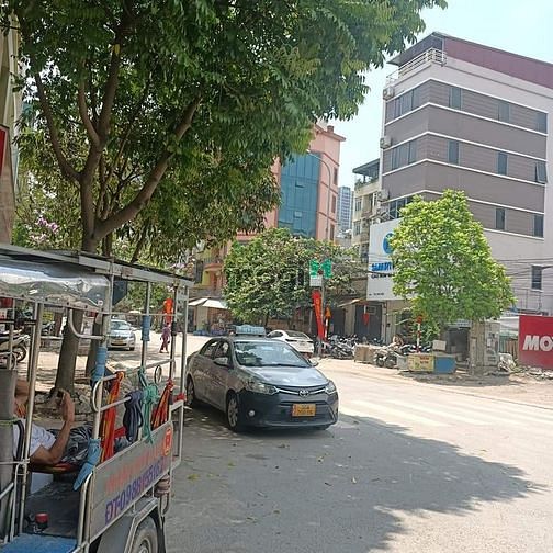 Hình ảnh Bán đất khu phân lô 2.1 ha Phú Diễn- VỈA HÈ Ô TÔ TRÁNH - 43m2, 4.6 tỷ