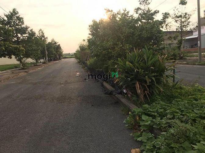 Hình ảnh Bán Đất Đường Đôi Giá Công Nhân