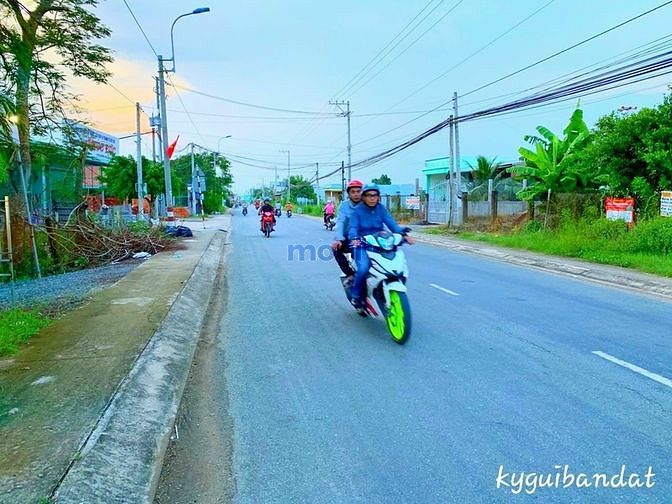 Hình ảnh Chủ ngộp thở bán gấp lô đất lạc tấn Tân Trụ Long An