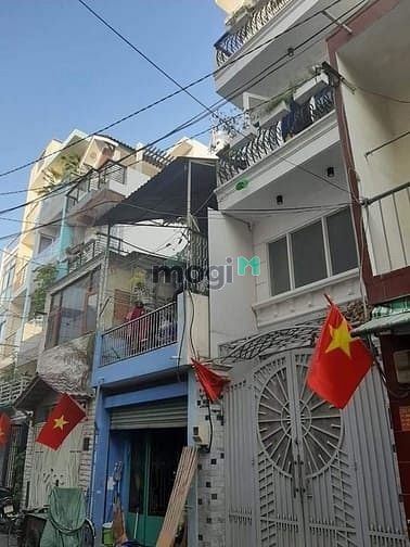 Hình ảnh Cần bán gấp nhà lớn Phan Văn Trị Q5, 72m2, giá 6.9 tỷ