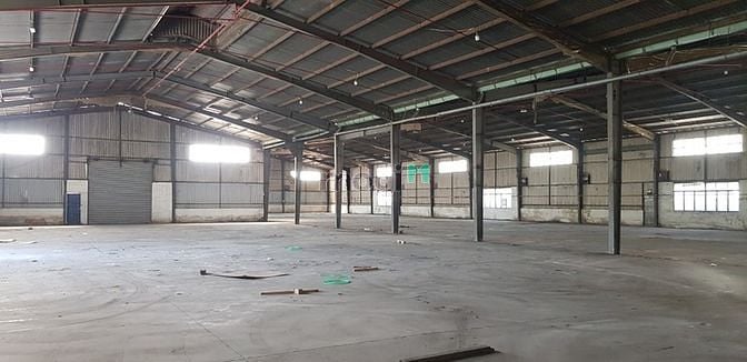 Hình ảnh Cho thuê kho xưởng ĐỘC LẬP 2000m2 cạnh KCX Tân Thuận đường Bùi Văn Ba.