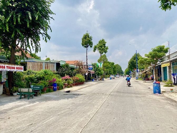 Hình ảnh Bán đất đối diện siêu thị mỹ phước 3 giá 2.1 tỷ