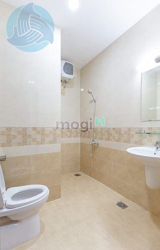 Hình ảnh Phòng 35M2 NT cơ bản, Bacolny, Đại Hạ Giá, ngay Q10