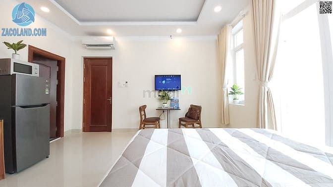 Hình ảnh Căn Hộ Ban Công Thiết Kế Hiện Đại Ngay CMT8