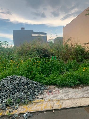 Hình ảnh Đất đường 7m 60m2 phường Long Trường quận 9