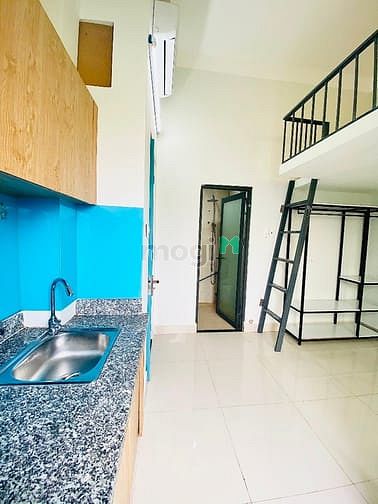 Hình ảnh CHDV_Ban công_Bếp riêng_Cửa sổ lớn thoáng mát_Nội thất cơ bả_Gần TT