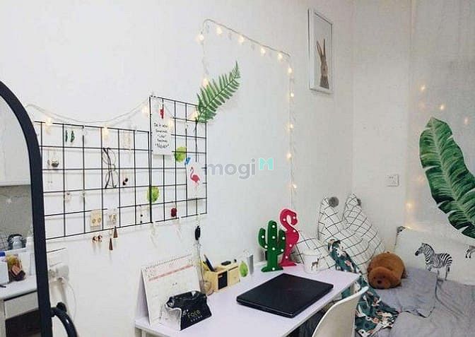 Hình ảnh Phòng dưới trệt, xe dắt vào trong, gần siêu thị nhật