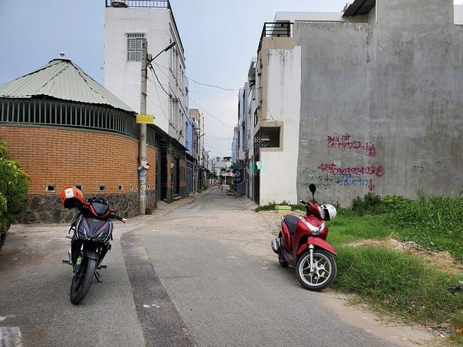 Hình ảnh Bán gấp lô đất 52m2 Hẻm xe hơi thông, Đường Tam Bình Linh Đông Thủ Đức